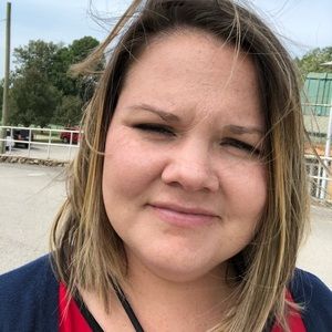 Meet your Posher, Lynsey